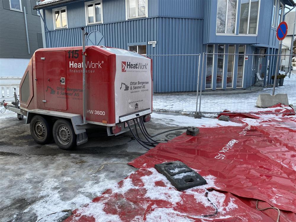 HeatWork med veskebåren varme brukes for teletining. - Klikk for stort bilde