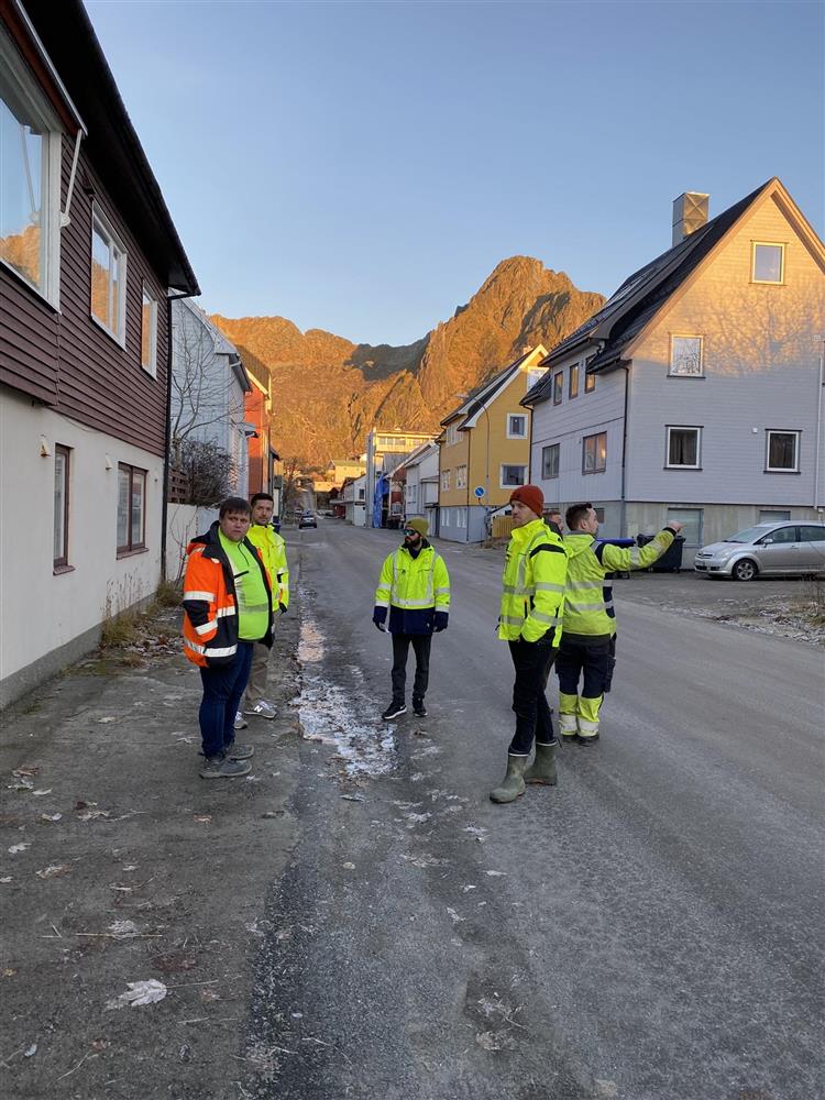 Høyspentkabler med mer diskuteres - Klikk for stort bilde