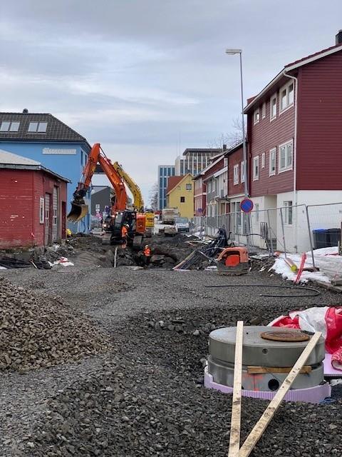 Det er gruset helt frem til pågående arbeidsområde. - Klikk for stort bilde